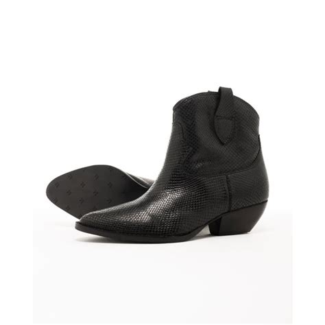 Bota Maysa Couro Snake Preto .